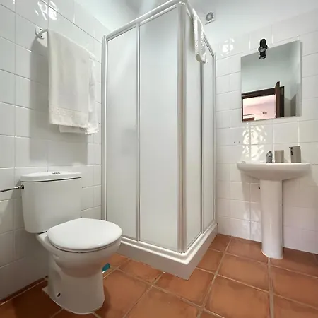 Casa Zafra מלון *